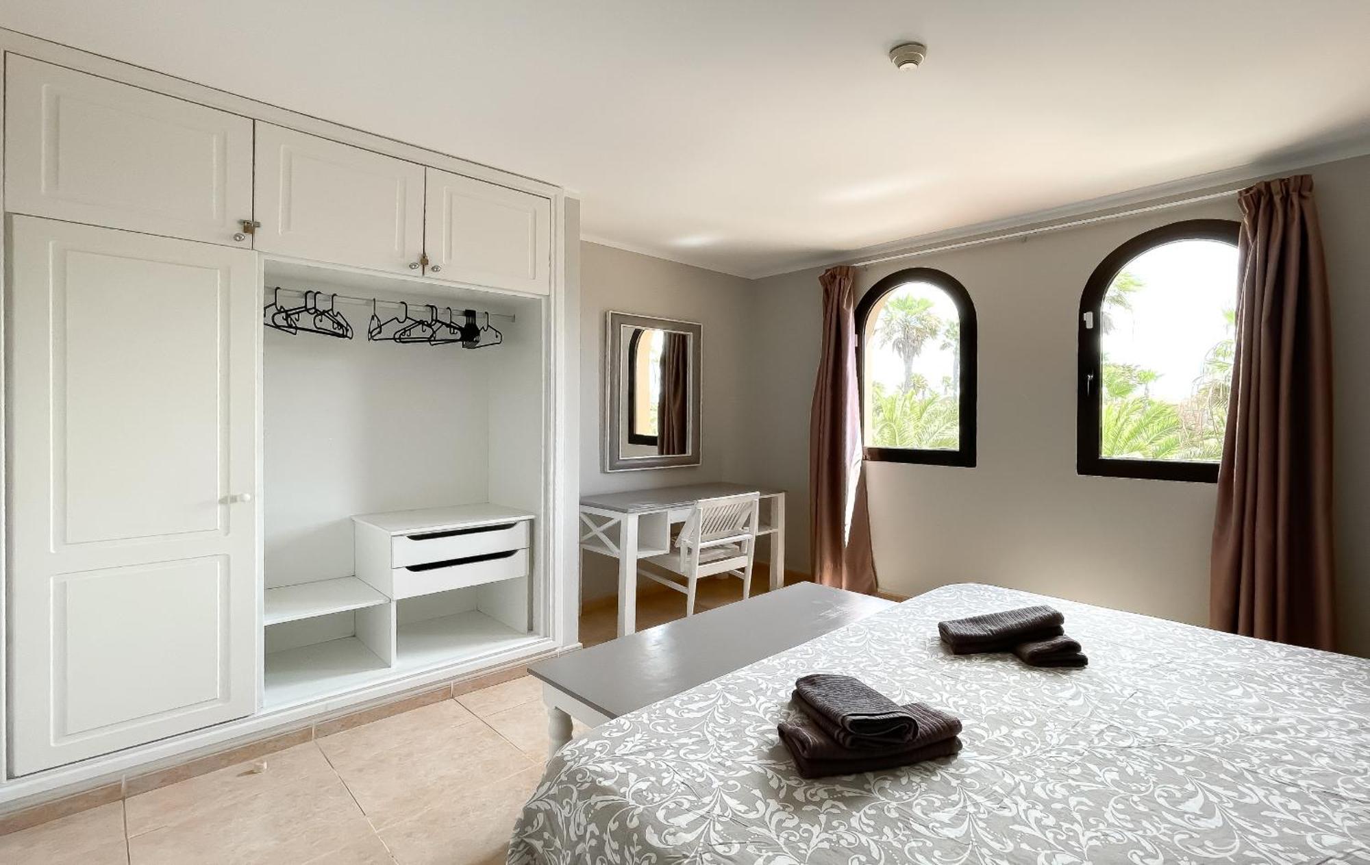 B-Rent Casa Angela Pool View Apartment Corralejo Luaran gambar