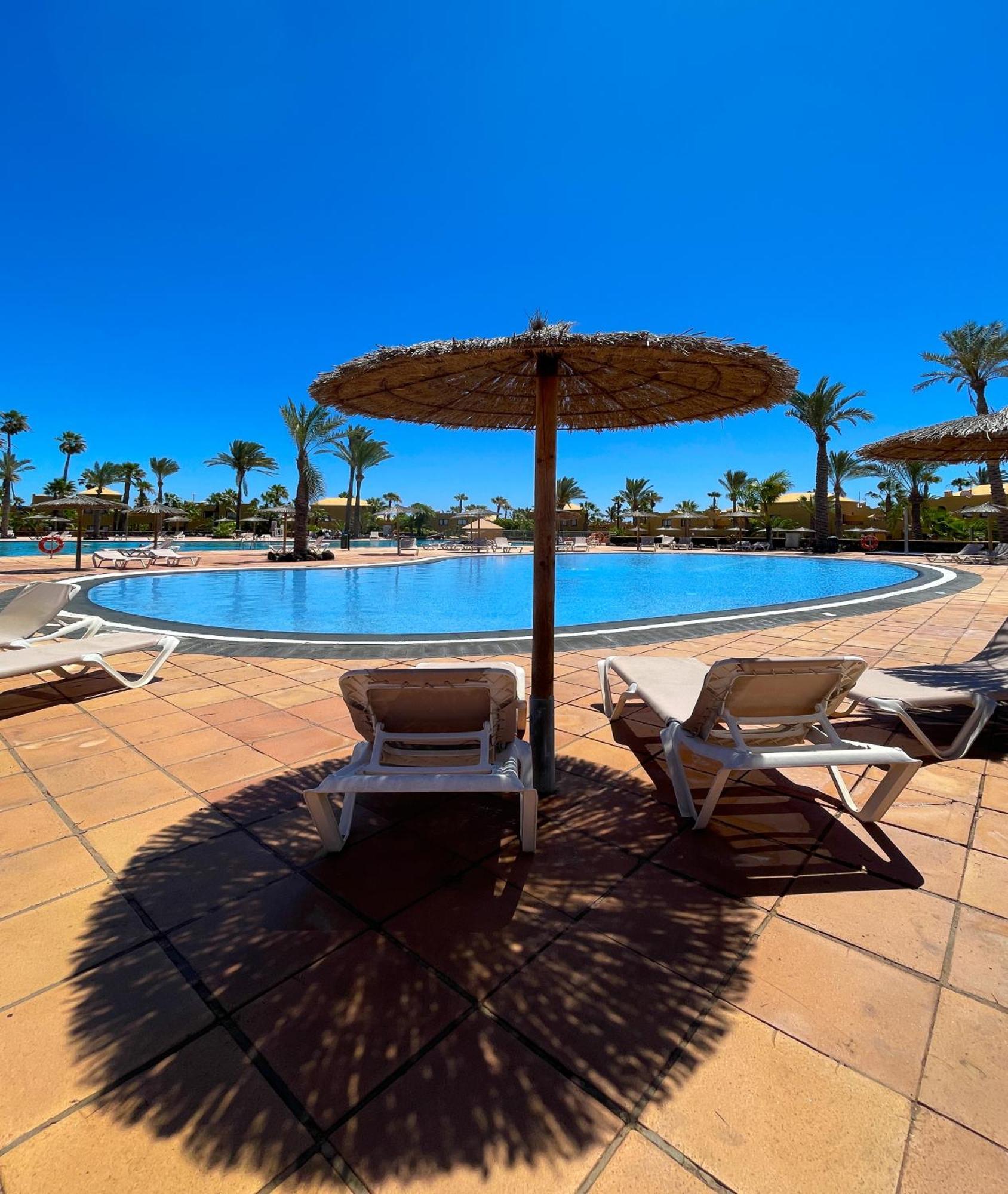 B-Rent Casa Angela Pool View Apartment Corralejo Luaran gambar