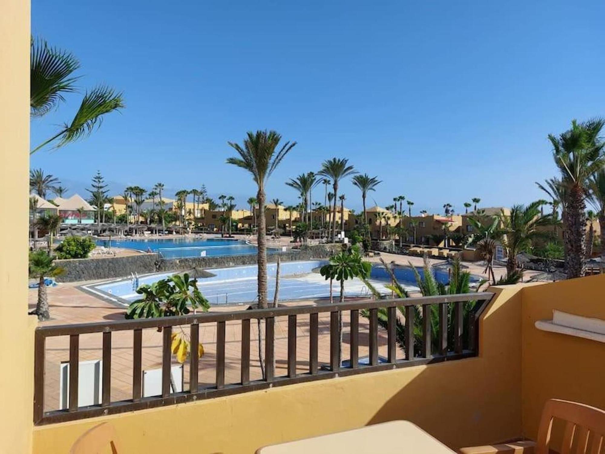 B-Rent Casa Angela Pool View Apartment Corralejo Luaran gambar